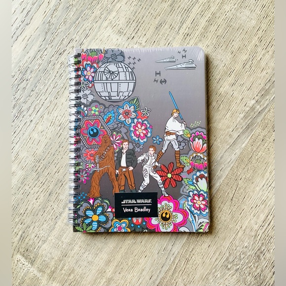 NWT🎁 Star Wars x Vera Bradley Mini Notebook - Picture 1 of 6